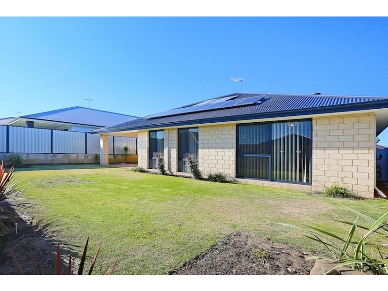 13 Newbridge Street, Meadow Springs WA 6210