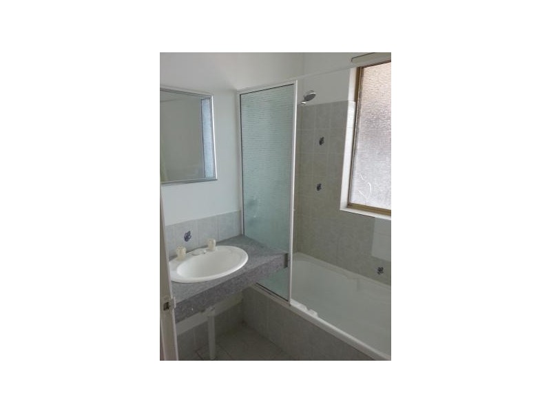 11 Rathmines Place, Coodanup WA 6210