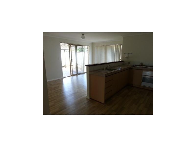 11 Rathmines Place, Coodanup WA 6210