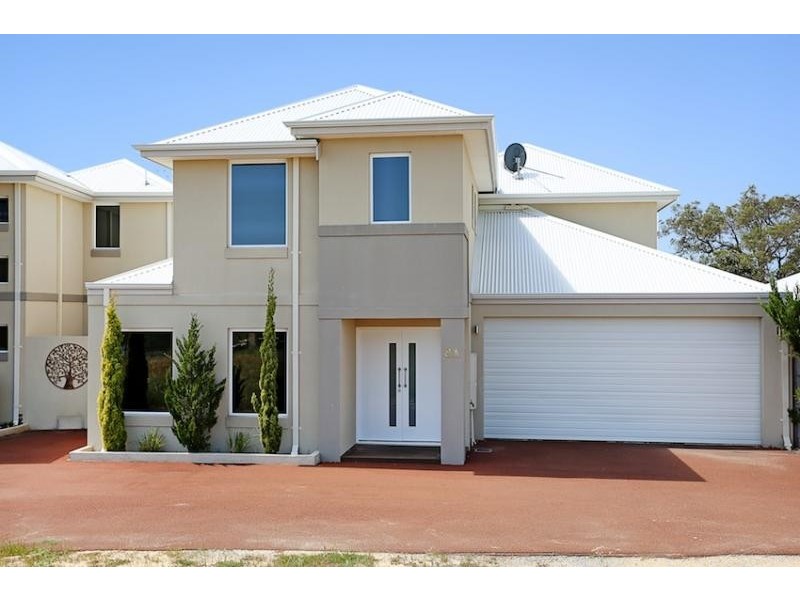 8A Sirrocco Drive, Erskine WA 6210