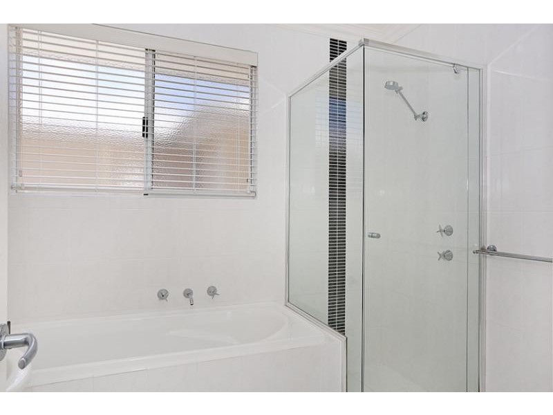 8A Sirrocco Drive, Erskine WA 6210