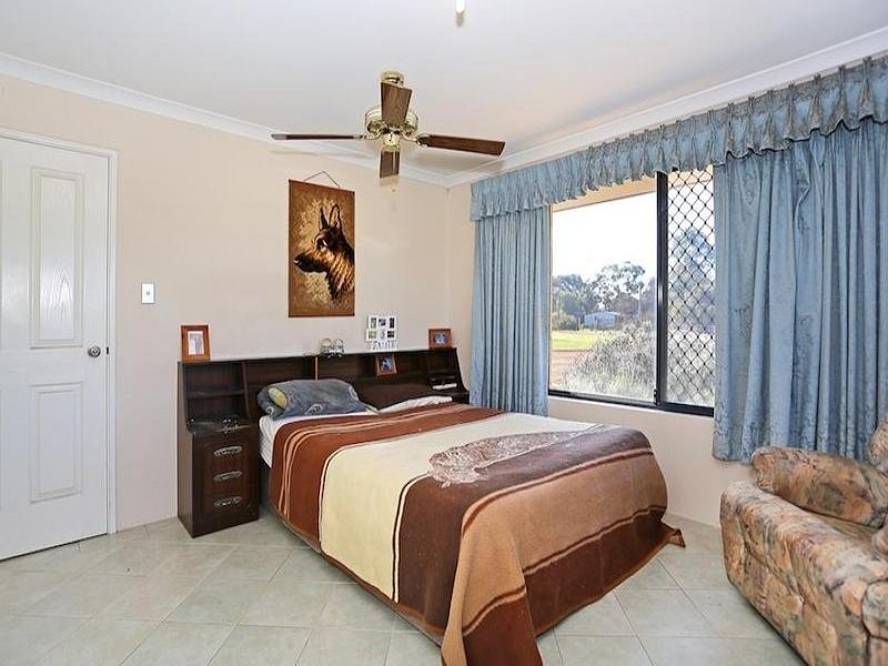 507 Dunkerton Rd, Barragup WA 6209