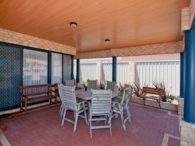 1 Batavia Avenue, Wannanup WA 6210