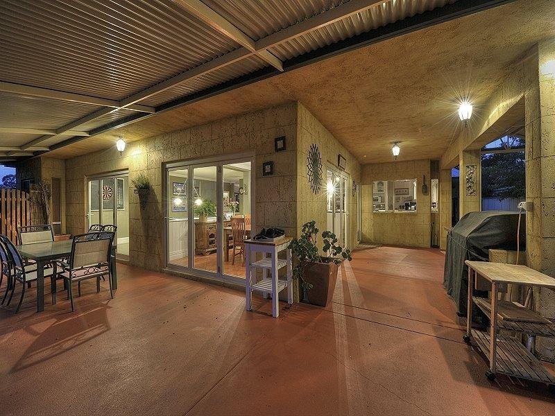 21 Clytie Road, Silver Sands WA 6210