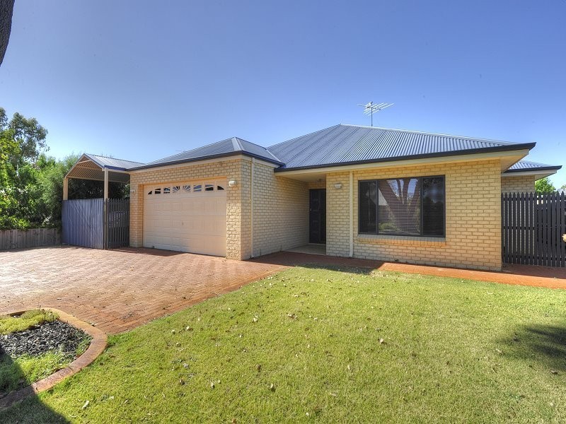 5 Emma Way, Coodanup WA 6210