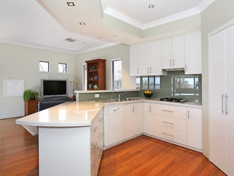 67 Wildwood Hill, Dawesville WA 6211