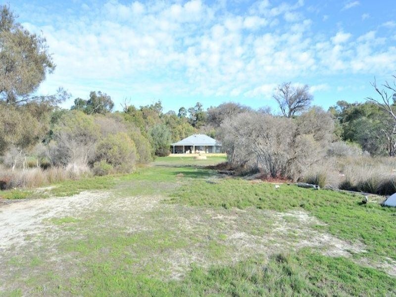 2077 Old Coast Road, Bouvard WA 6211