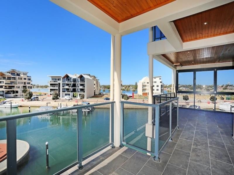 15B Veneto Lane, Mandurah WA 6210