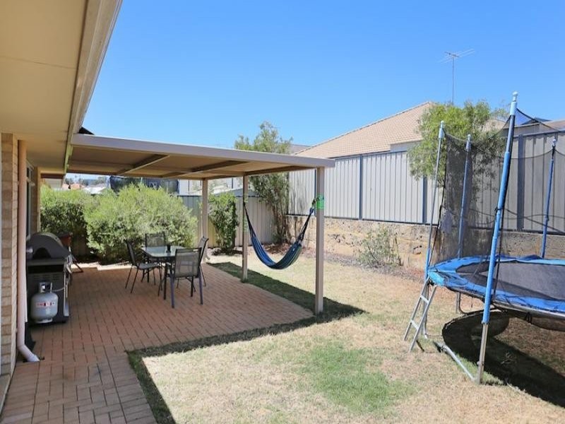 96 Meadow Springs Drive, Meadow Springs WA 6210