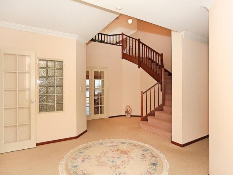 5 Reverie Mews, Halls Head WA 6210