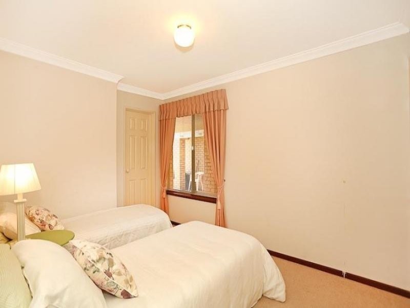 5 Reverie Mews, Halls Head WA 6210