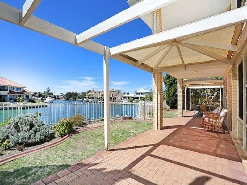 5 Reverie Mews, Halls Head WA 6210