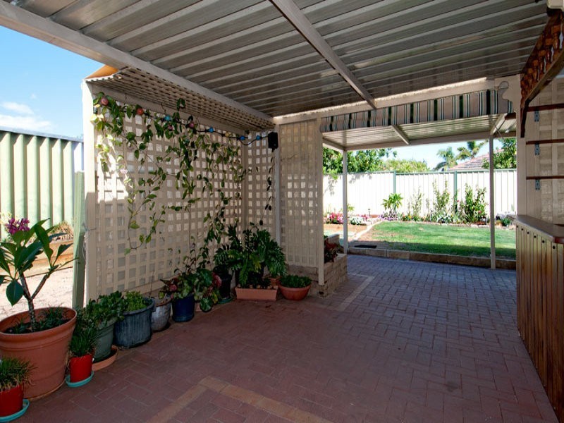 188 Oakmont Avenue, Meadow Springs WA 6210