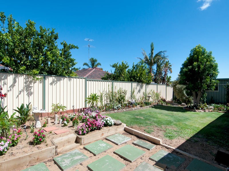 188 Oakmont Avenue, Meadow Springs WA 6210