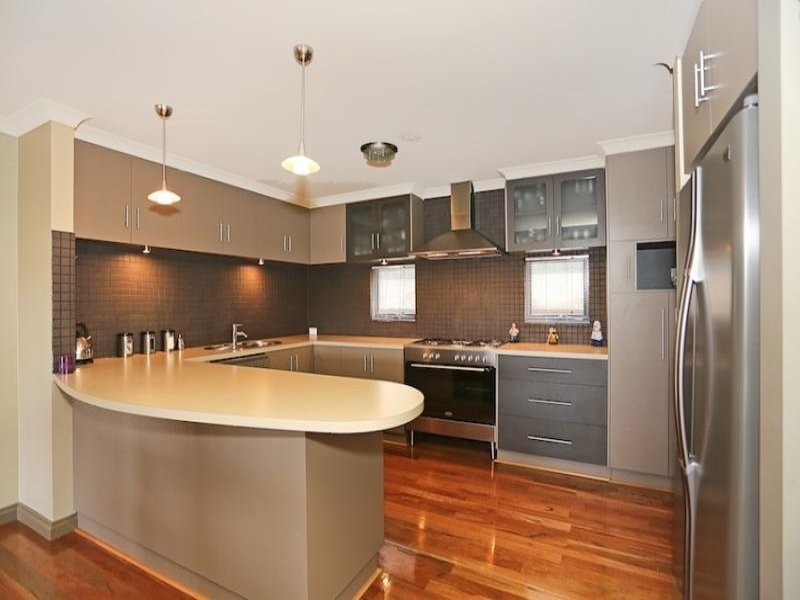 76A Janis Street, Halls Head WA 6210