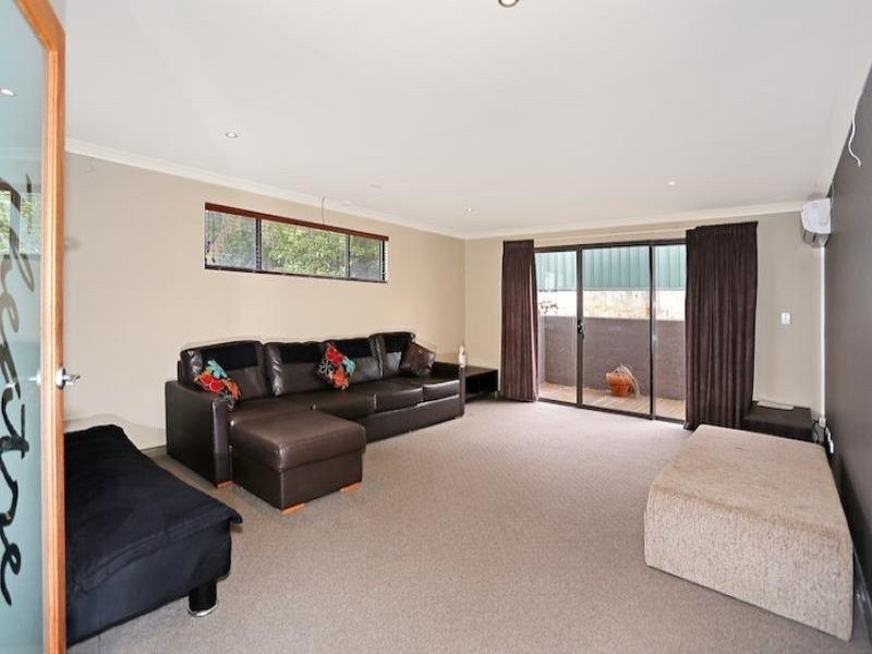 76A Janis Street, Halls Head WA 6210