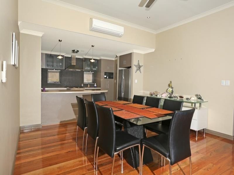 76A Janis Street, Halls Head WA 6210