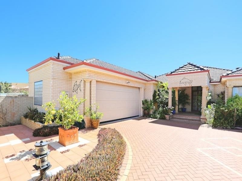 7 Picaroon Place, Halls Head WA 6210
