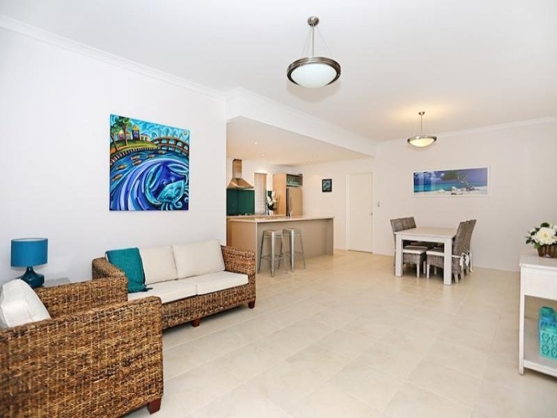 21 Dalwallinu Terrace, Dawesville WA 6211