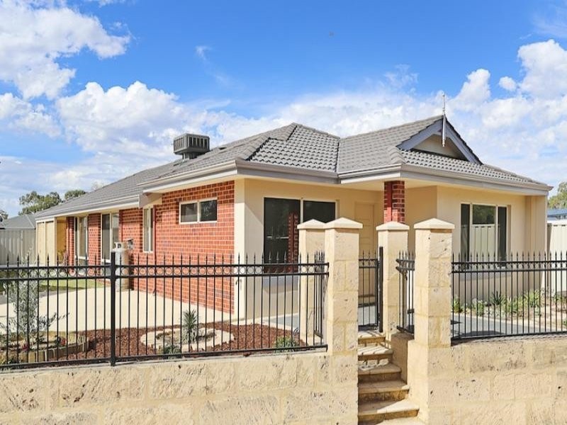 36 Gibbs Circuit, Ravenswood WA 6208