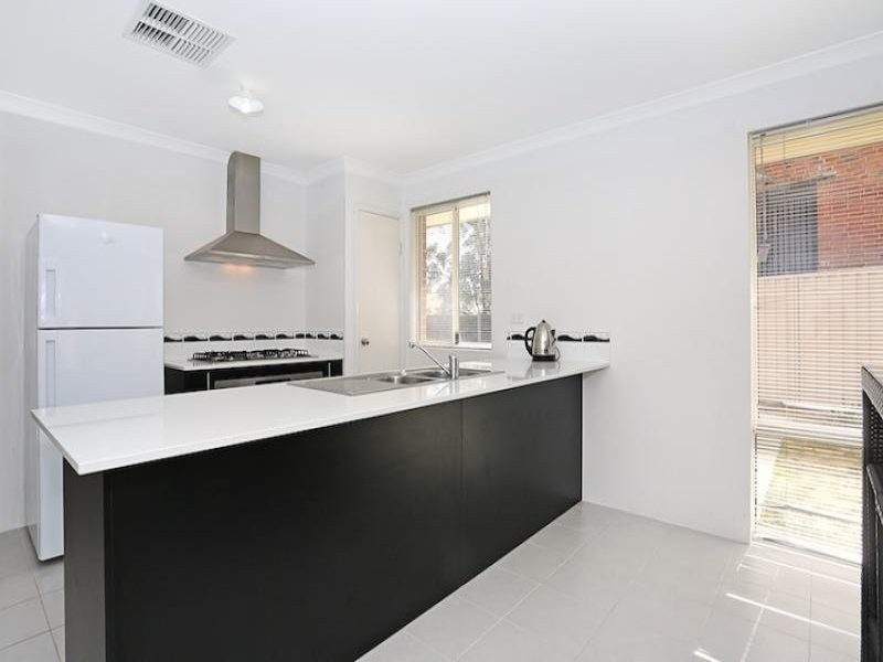 36 Gibbs Circuit, Ravenswood WA 6208