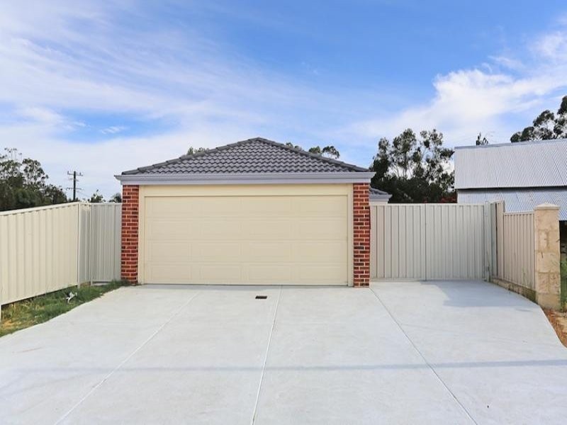 36 Gibbs Circuit, Ravenswood WA 6208