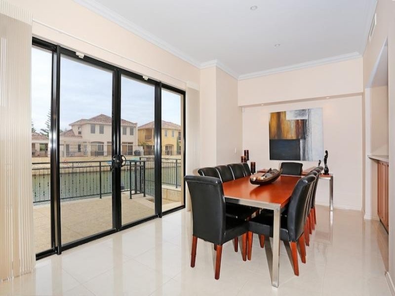 5 Port Quays, Wannanup WA 6210