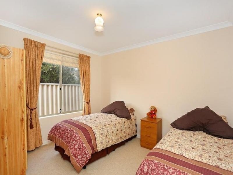 40 Pallas Way, San Remo WA 6210