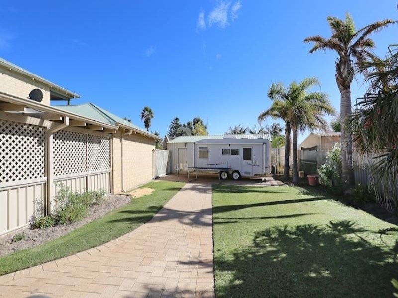 40 Pallas Way, San Remo WA 6210