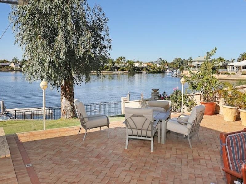 82 Banksia Terrace, South Yunderup WA 6208