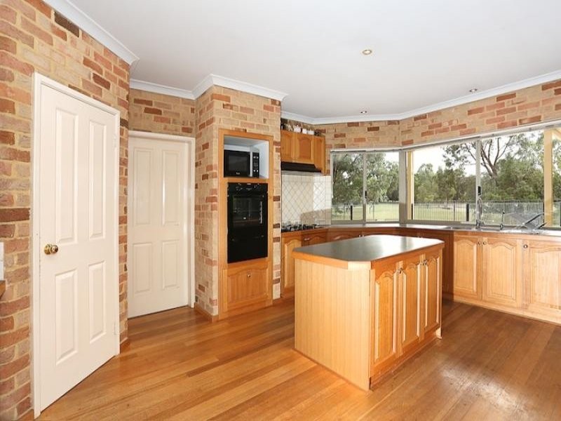 14 Carrick Cross, Greenfields WA 6210