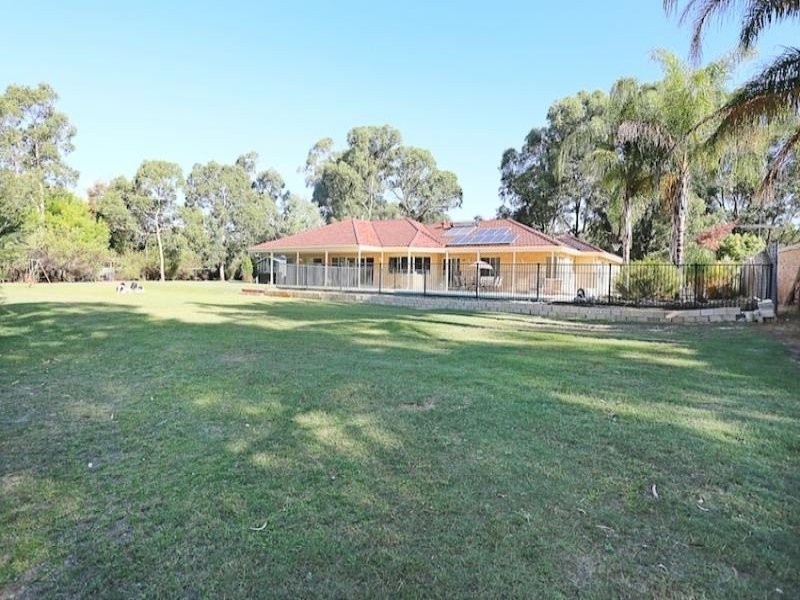 14 Carrick Cross, Greenfields WA 6210