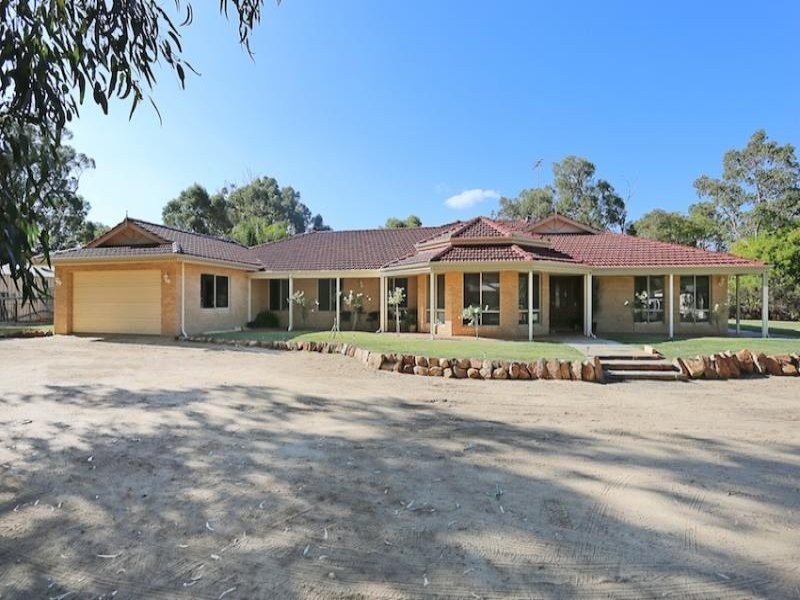 14 Carrick Cross, Greenfields WA 6210