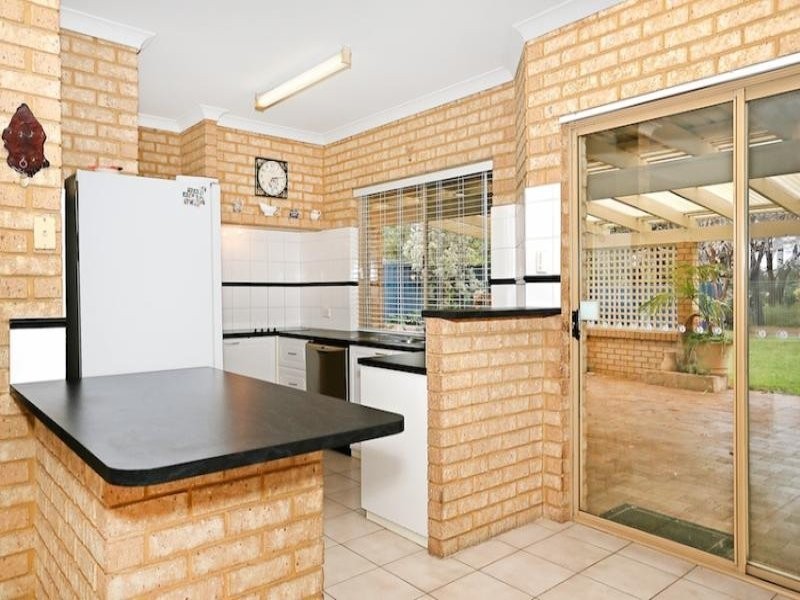 37 Seawind Drive, Silver Sands WA 6210