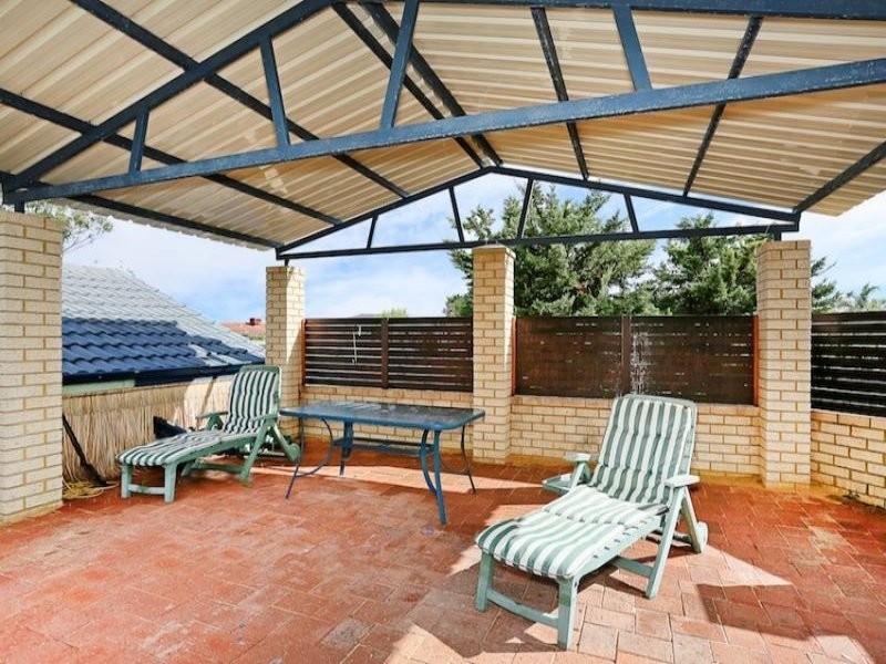37 Seawind Drive, Silver Sands WA 6210