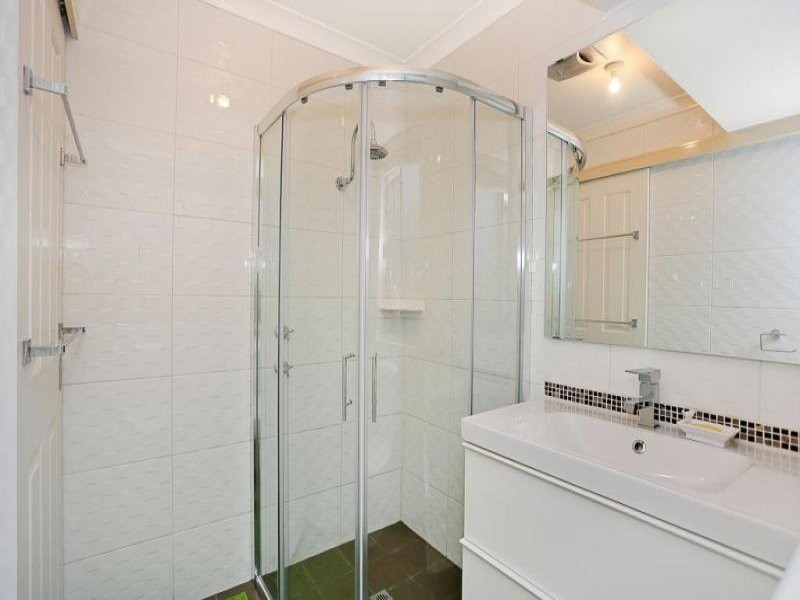 42 Admiralty Crescent, Halls Head WA 6210