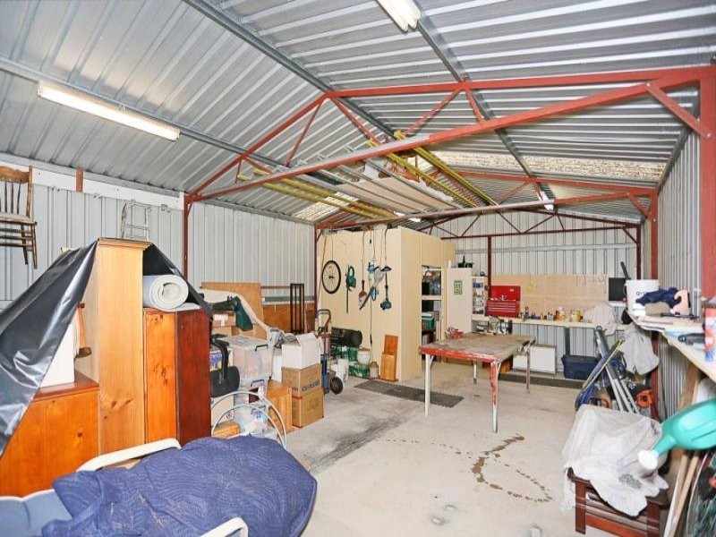 42 Admiralty Crescent, Halls Head WA 6210