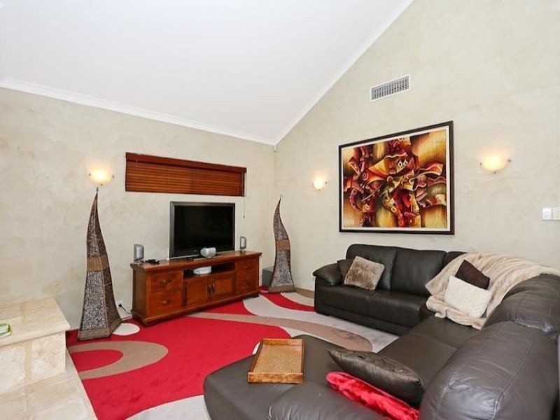 104 Culeenup Road, North Yunderup WA 6208