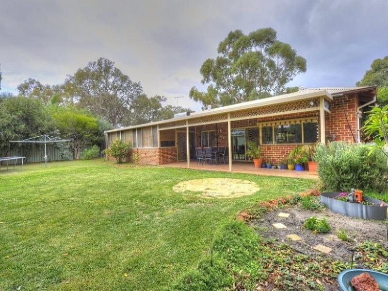 23 Silverton Crescent, Erskine WA 6210