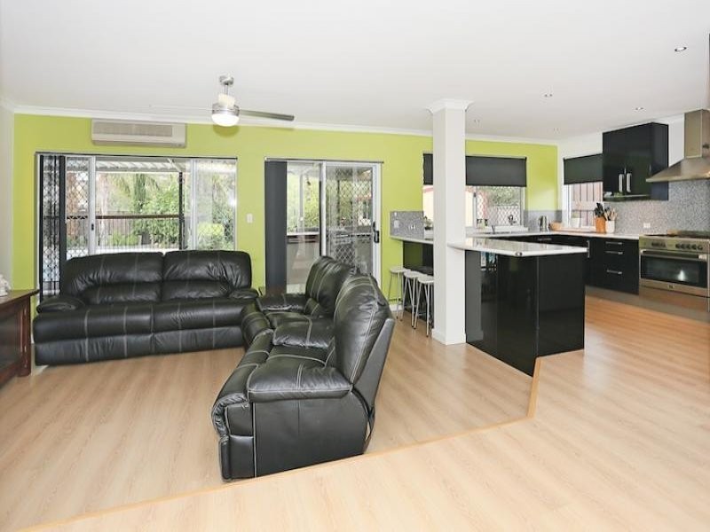 97 Peelwood Parade, Halls Head WA 6210