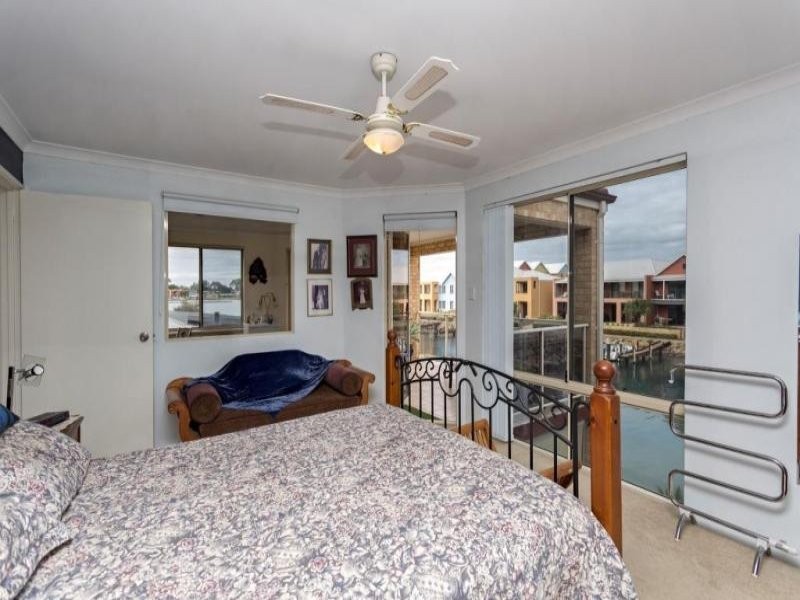 23 San Marco Quays, Halls Head WA 6210