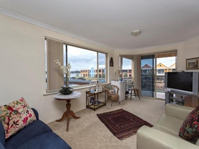 23 San Marco Quays, Halls Head WA 6210