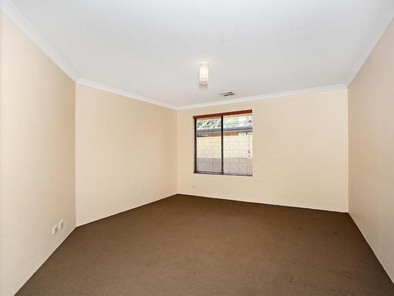 24 Honeydew Trail, Wannanup WA 6210
