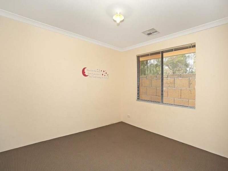 24 Honeydew Trail, Wannanup WA 6210
