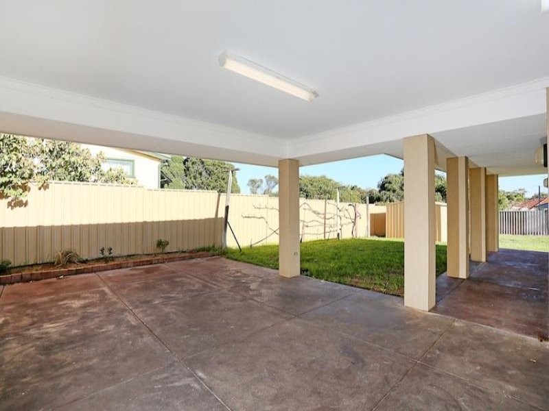 30 Madora Beach Road, Madora Bay WA 6210