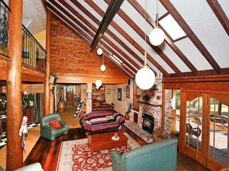 31 Marginata Road, Parklands WA 6180