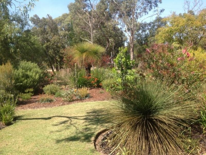 31 Marginata Road, Parklands WA 6180