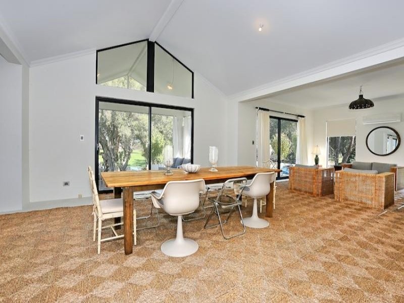 64 Thomasfield Place, Ravenswood WA 6208