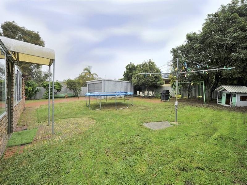 5 Arundel Drive, Halls Head WA 6210