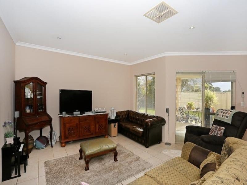 10 Zendora Court, Falcon WA 6210